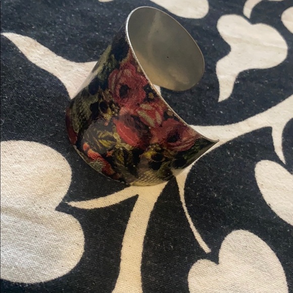 3/$20 - Picture 2 of 3